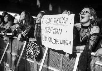 Fans (7)