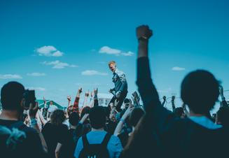 Frank Carter and the Rattlesnakes 6