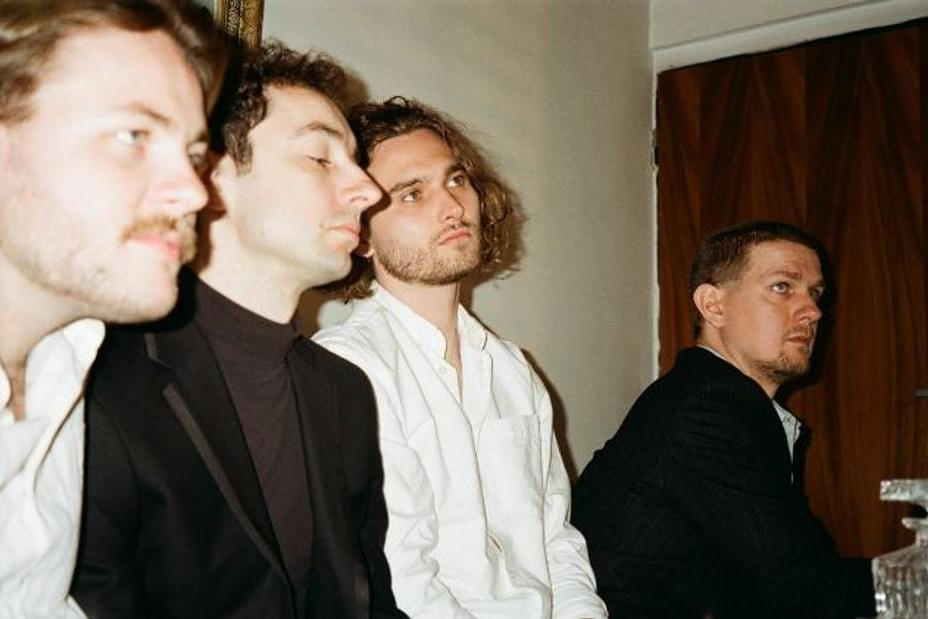 fullmoonzine.cz