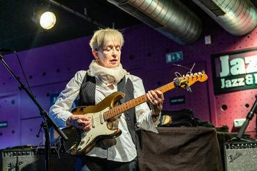 Mike_Stern_241101005_Jazzdock_