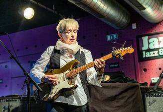 Mike_Stern_241101005_Jazzdock_