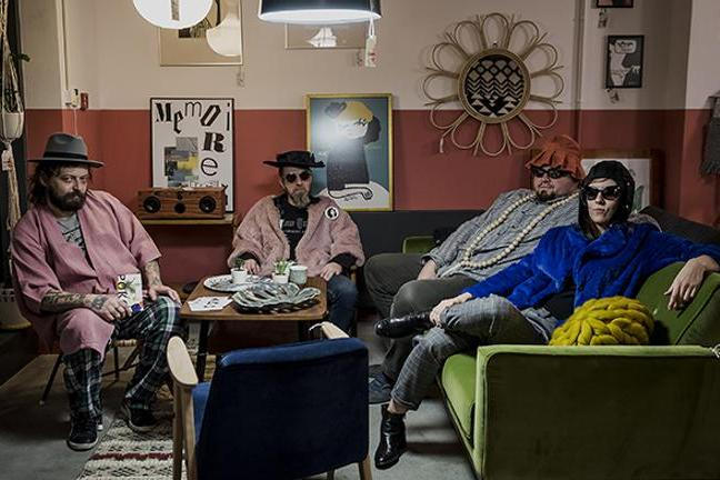 fullmoonzine.cz