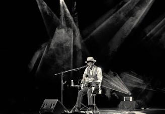 keb-mo_6493 copy