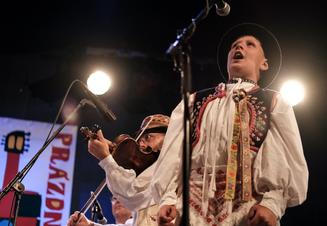 3. Horňácká muzika Petra Mičky