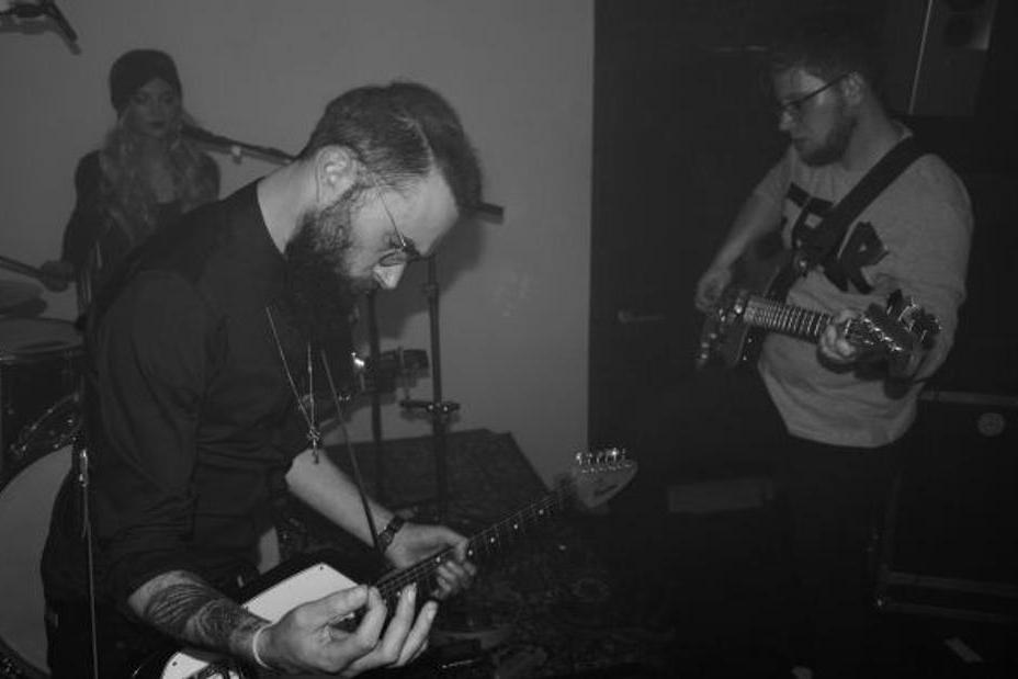 fullmoonzine.cz