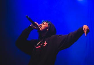 OFF Festival (06) Bishop Nehru