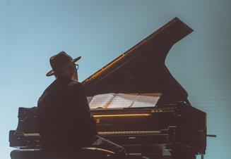 Ludovico_Einaudi (7)