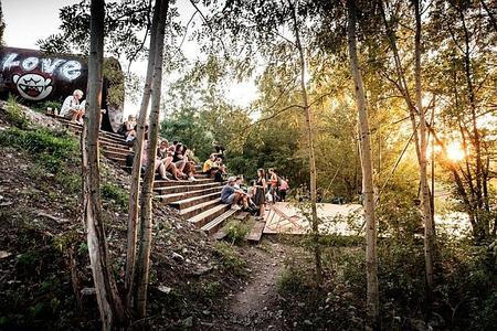 fullmoonzine.cz