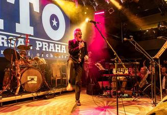 MTO Universal_04102025_Lucerna_Music_Bar_003_