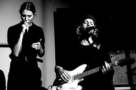 fullmoonzine.cz