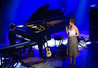 Cyrille Aimée 4