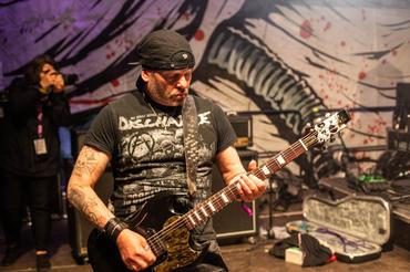 Discharge (3)