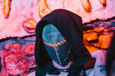 04_Magic Sword