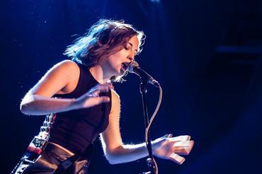 Alice Merton 8