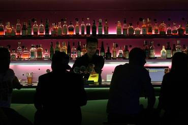 03_bar