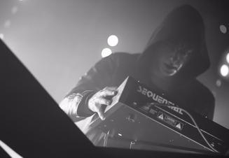 02_Perturbator