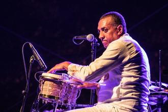 Omar Sosa Seckou Keita