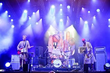 8465 WhoMadeWho