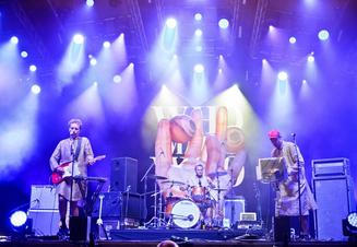8465 WhoMadeWho