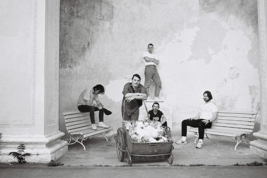 fullmoonzine.cz