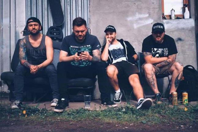 fullmoonzine.cz