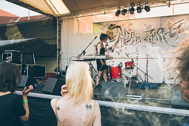 fullmoonzine.cz