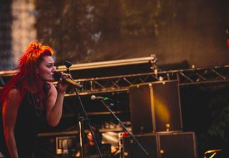 Dirt Blondes