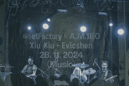fullmoonzine.cz
