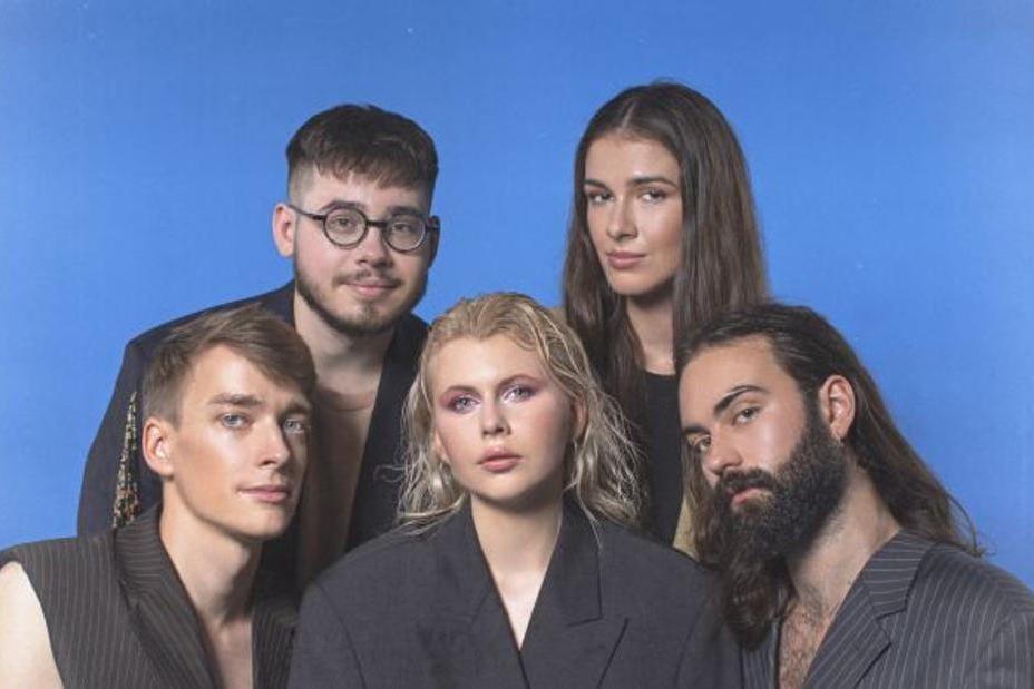 fullmoonzine.cz
