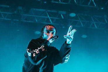 11_Aj Tracey