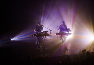 Weval, Roxy (3)