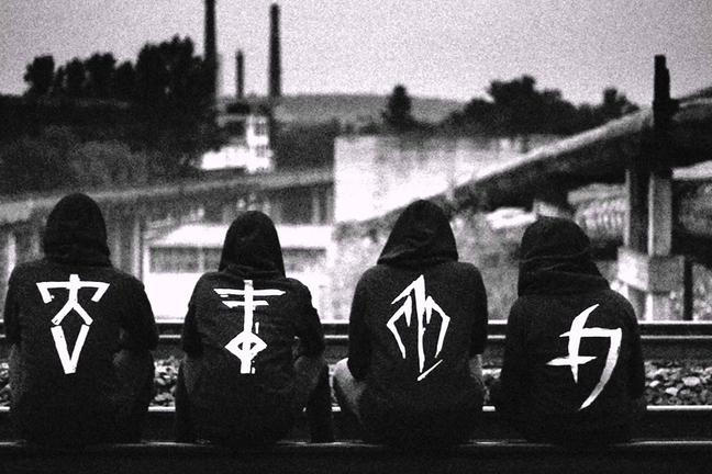 fullmoonzine.cz