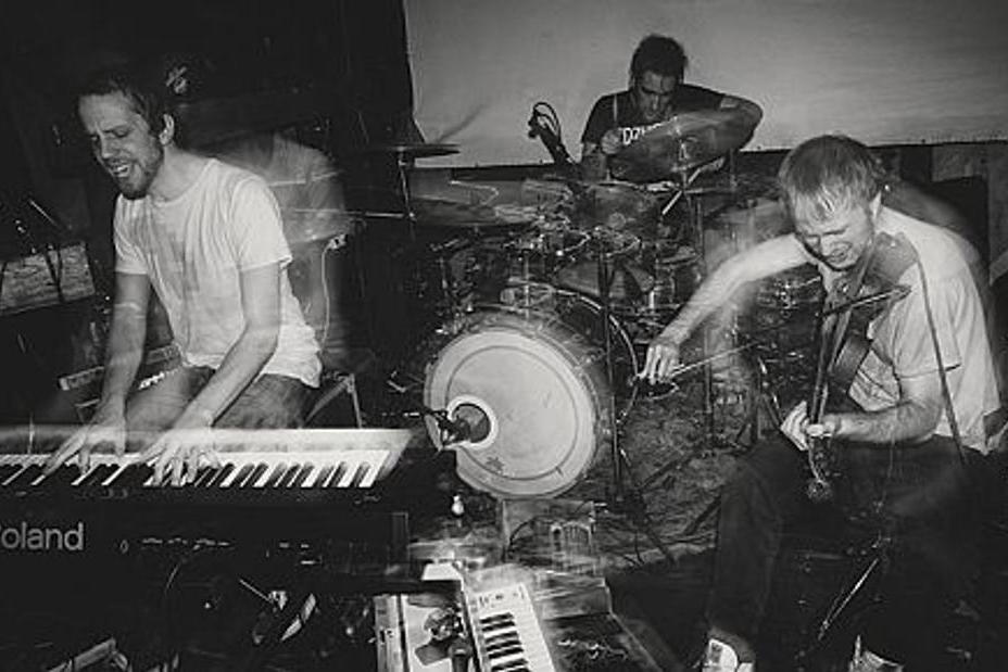fullmoonzine.cz