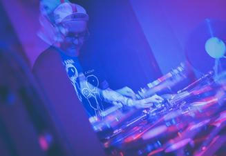 Poisonous Frequencies feat Joke Lanz 1