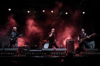 05 Black Flag (2)