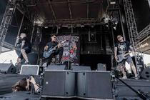 1_BoozeAndGlory (3)
