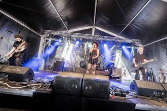 2_TheBellrays (4)
