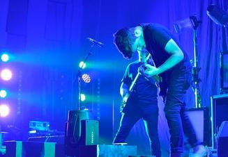 002_Stick To Your Guns