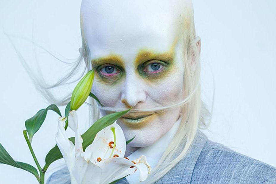fullmoonzine.cz