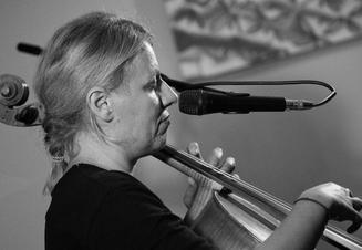 Dorota Barová