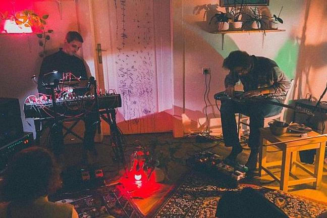 fullmoonzine.cz