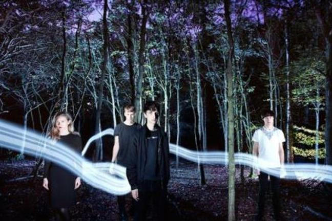 fullmoonzine.cz