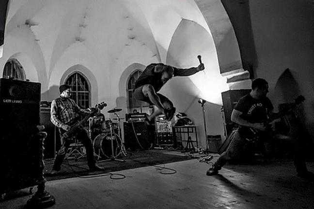 fullmoonzine.cz