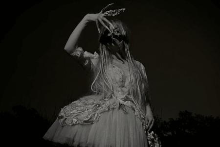 fullmoonzine.cz