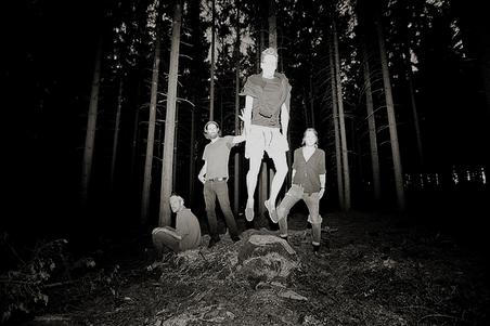 fullmoonzine.cz