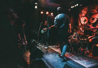 Klubovna, Hey Colossus (c) Mária Karláková