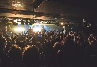 Rock Café, Counterfeit (c) Romana Kovacsova