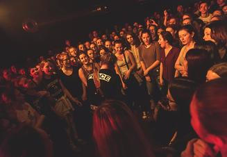 Rock Café, Counterfeit (c) Romana Kovacsova_2