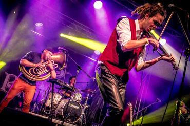 circusbrothers_1