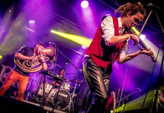 circusbrothers_1